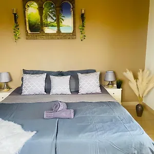 villa-unique.comcaribbean.com/